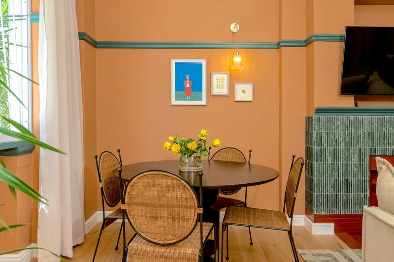 2 Bedroom Property for Sale in Sea Point Western Cape